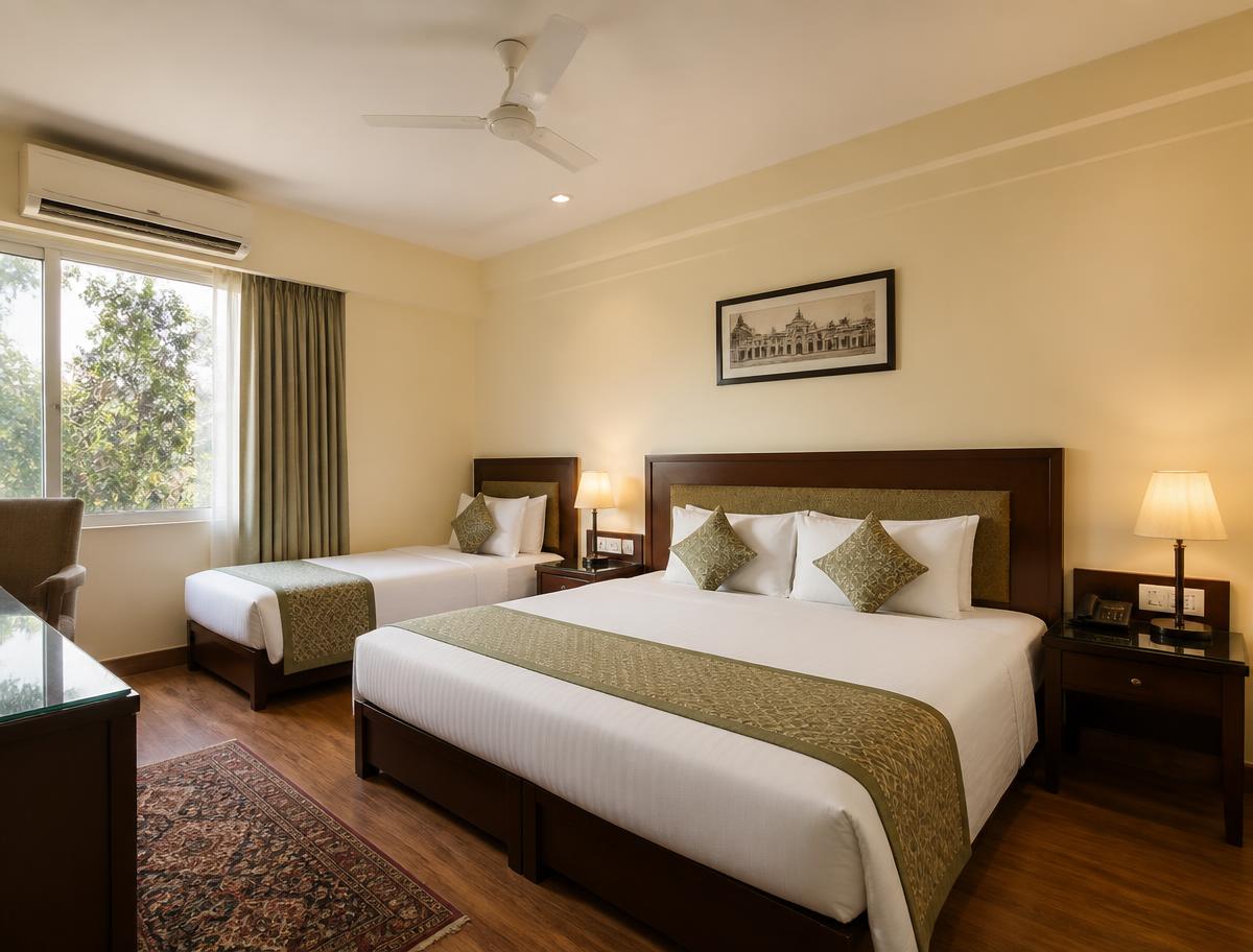 Deluxe family room at Harin Guest House